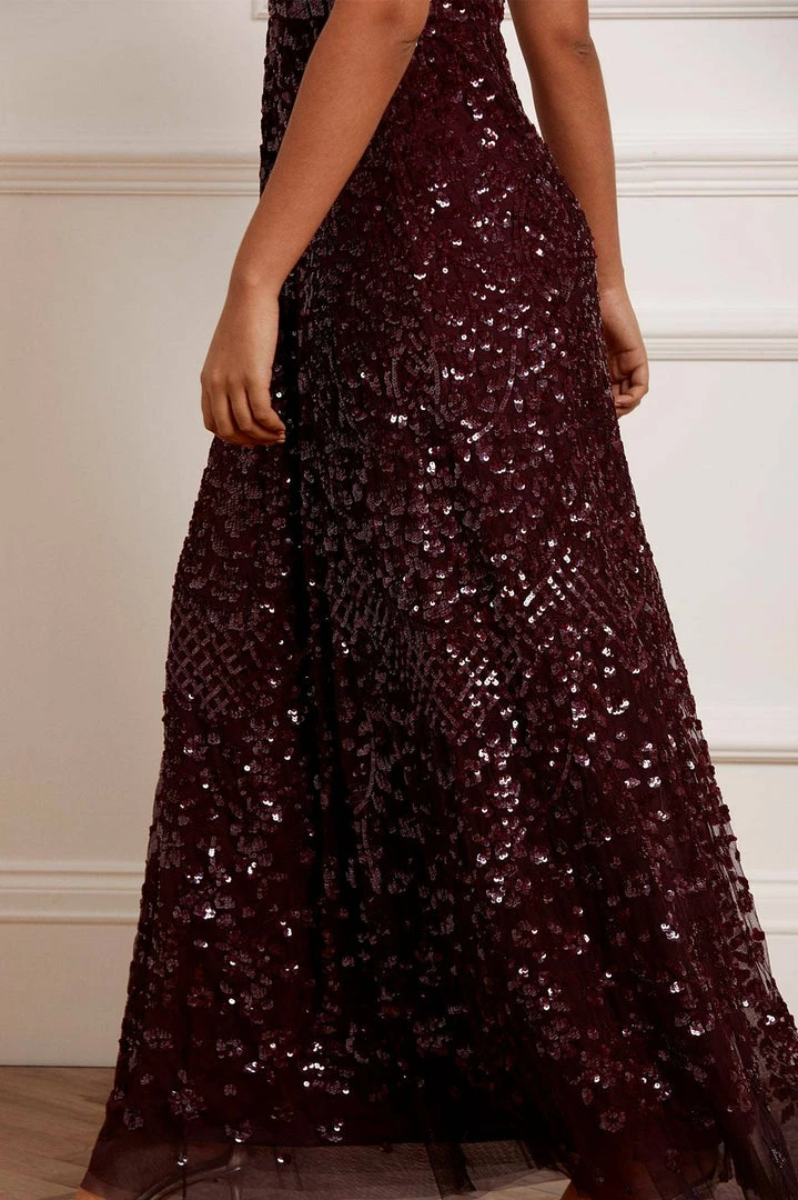 Budget β Needle & Thread Holding LTD Amalie Sequin V-Neck Gown π 7 Needle & Thread Holding LTD Amalie Sequin V-Neck Gown