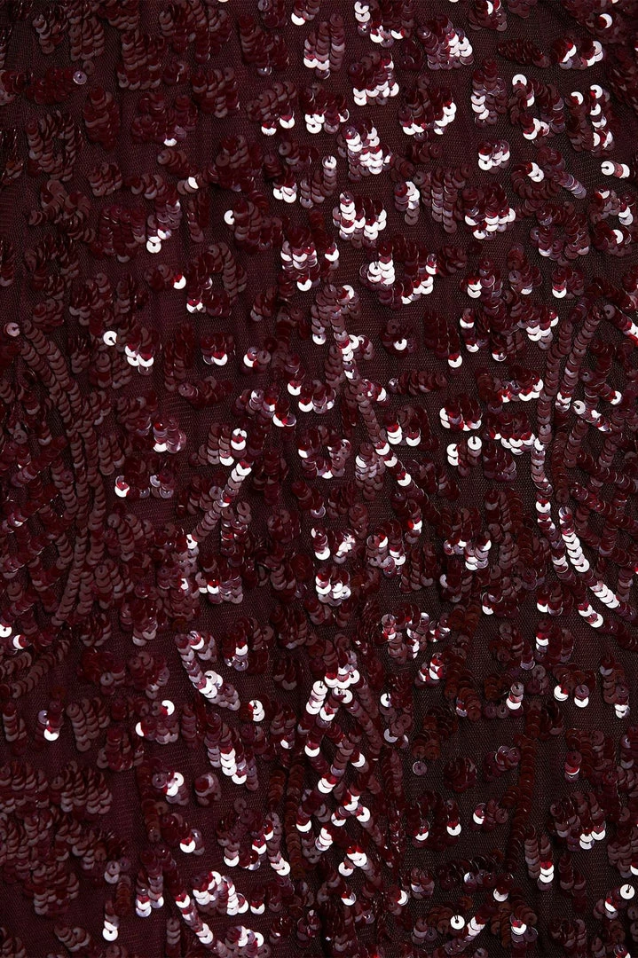 Budget β Needle & Thread Holding LTD Amalie Sequin V-Neck Gown π 8 Needle & Thread Holding LTD Amalie Sequin V-Neck Gown