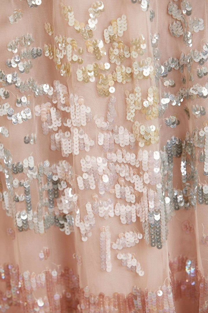 Discount โ Needle & Thread Holding LTD Angeline Sequin ๐ Dress ๐ 9 Needle & Thread Holding LTD Angeline Sequin Dress