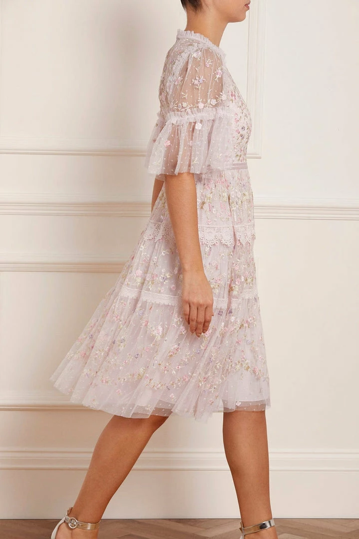 Cheap π₯° Needle & Thread Holding LTD Araminta Lace Round Neck Midi π Dress π 6 Needle & Thread Holding LTD Araminta Lace Round Neck Midi Dress