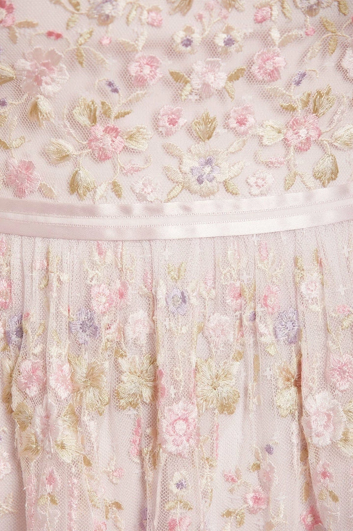 Cheap π₯° Needle & Thread Holding LTD Araminta Lace Round Neck Midi π Dress π 9 Needle & Thread Holding LTD Araminta Lace Round Neck Midi Dress