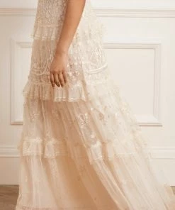 Coupon β Needle & Thread Holding LTD π© Womenswear Francine Gown π 14 Needle & Thread Holding LTD Womenswear Francine Gown