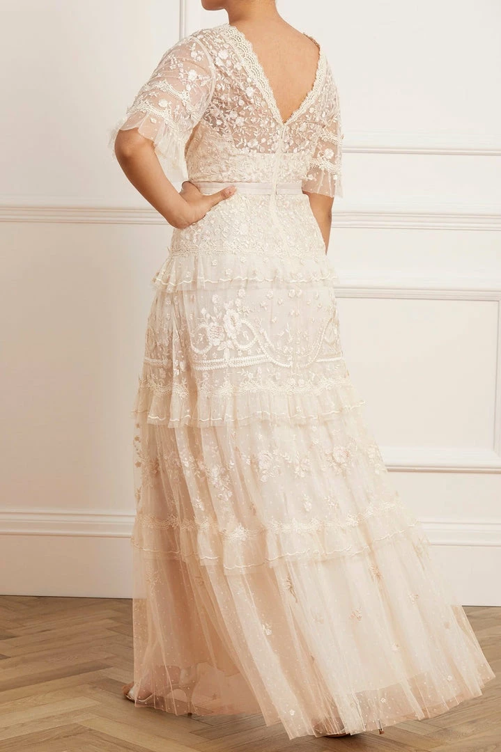 Coupon β Needle & Thread Holding LTD π© Womenswear Francine Gown π 10 Needle & Thread Holding LTD Womenswear Francine Gown