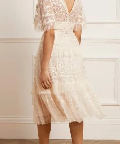 Cheapest π Needle & Thread Holding LTD π© Womenswear Francine Midi π Dress βοΈ 18 Needle & Thread Holding LTD Womenswear Francine Midi Dress