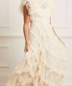 Top 10 🎁 Needle & Thread Holding LTD 👩 Womenswear Genevieve Ruffle Gown 👏 14 Needle & Thread Holding LTD Womenswear Genevieve Ruffle Gown
