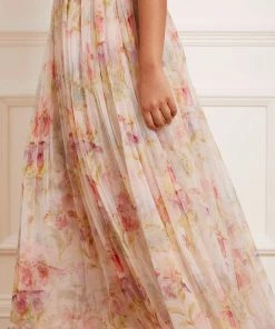 Best Pirce 🔥 Needle & Thread Holding LTD Iris Sequin Bodice Short Sleeve Round Neck Ankle Gown 👩 Womenswear ✔️ 16 Needle & Thread Holding LTD Iris Sequin Bodice Short Sleeve Round Neck Ankle Gown Womenswear