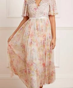 Brand new 🥰 Needle & Thread Holding LTD Iris Sequin Bodice Short Sleeve V-Neck Ankle Gown 👍 13 Needle & Thread Holding LTD Iris Sequin Bodice Short Sleeve V-Neck Ankle Gown