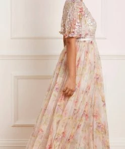 Brand new 🥰 Needle & Thread Holding LTD Iris Sequin Bodice Short Sleeve V-Neck Ankle Gown 👍 14 Needle & Thread Holding LTD Iris Sequin Bodice Short Sleeve V-Neck Ankle Gown