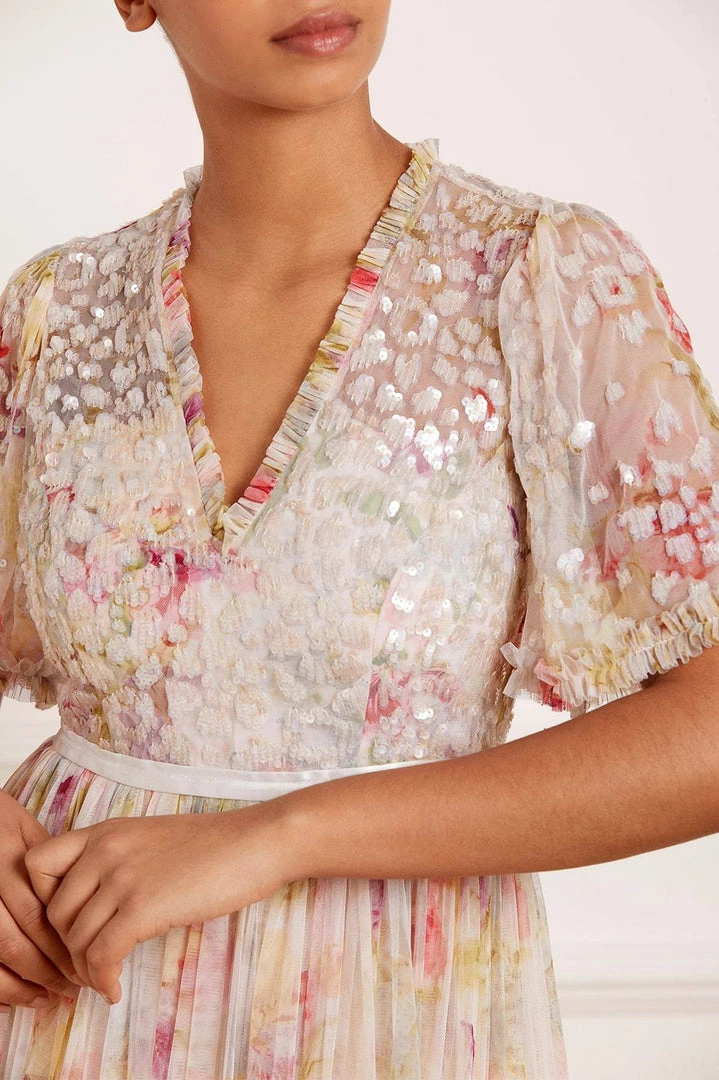 Brand new 🥰 Needle & Thread Holding LTD Iris Sequin Bodice Short Sleeve V-Neck Ankle Gown 👍 9 Needle & Thread Holding LTD Iris Sequin Bodice Short Sleeve V-Neck Ankle Gown