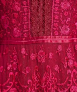 Flash Sale βοΈ Needle & Thread Holding LTD π© Womenswear Lottie Lace Gown π 18 Needle & Thread Holding LTD Womenswear Lottie Lace Gown