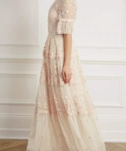 Budget ๐งจ Needle & Thread Holding LTD ๐ฉ Womenswear Midsummer Lace Gown โจ 14 Needle & Thread Holding LTD Womenswear Midsummer Lace Gown