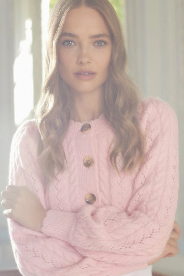 Buy 🔔 Needle & Thread Holding LTD Pretty Cable Short Cardigan 👩 Womenswear 🎉 3 Needle & Thread Holding LTD Pretty Cable Short Cardigan Womenswear