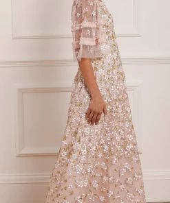 Discount βοΈ Needle & Thread Holding LTD Pretty Petals Ankle Gown π© Womenswear π 17 Needle & Thread Holding LTD Pretty Petals Ankle Gown Womenswear