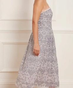 Discount 🤩 Needle & Thread Holding LTD Ribbon Lace Strapless Corset Ballerina 👗 Dress 🤩 15 Needle & Thread Holding LTD Ribbon Lace Strapless Corset Ballerina Dress