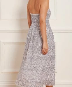 Discount 🤩 Needle & Thread Holding LTD Ribbon Lace Strapless Corset Ballerina 👗 Dress 🤩 20 Needle & Thread Holding LTD Ribbon Lace Strapless Corset Ballerina Dress