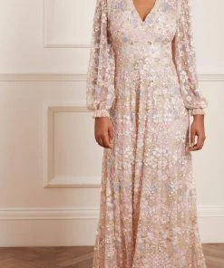 Deals π€© Needle & Thread Holding LTD π© Womenswear Shimmer Fairytale V-Neck Gown π 13 Needle & Thread Holding LTD Womenswear Shimmer Fairytale V-Neck Gown