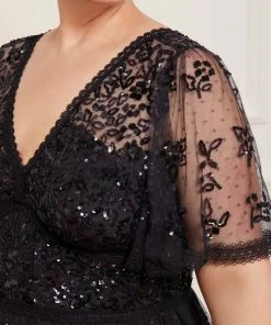 Best Sale 😉 Needle & Thread Holding LTD Shimmer Primrose Gown 🔔 16 Needle & Thread Holding LTD Shimmer Primrose Gown