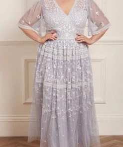 Needle & Thread Holding LTD Sweetheart Lace Gown Womenswear