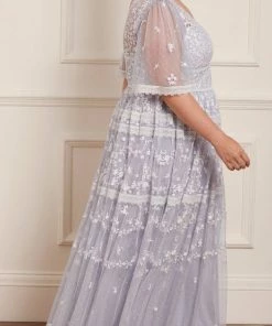 Needle & Thread Holding LTD Sweetheart Lace Gown Womenswear